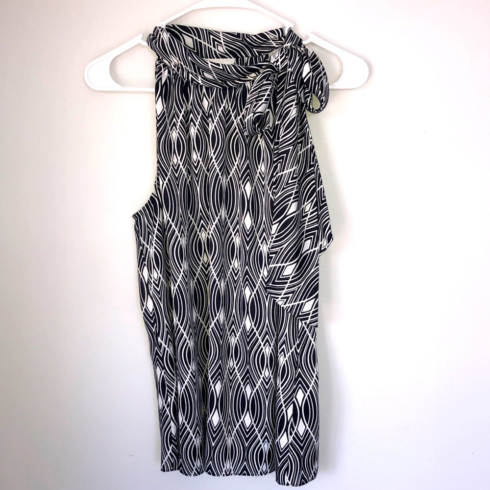 Ann Taylor loft, sleeveless blouse size M